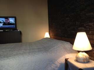 Гостевой дом Guest House Sibirska Колашин Номер-студио-6